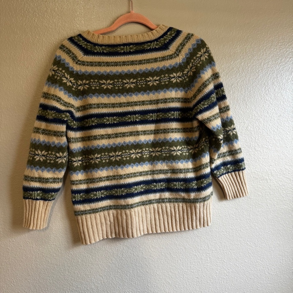 Granola girl GAP 100% Lambs Wool V-Neck Sweater. - Picture 6 of 7